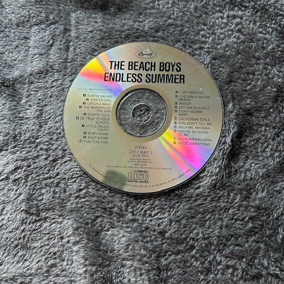 The Beach Boys Endless Summer Loose CD Greatest Hits Classic Rock Bundle Deal - Picture 1 of 2